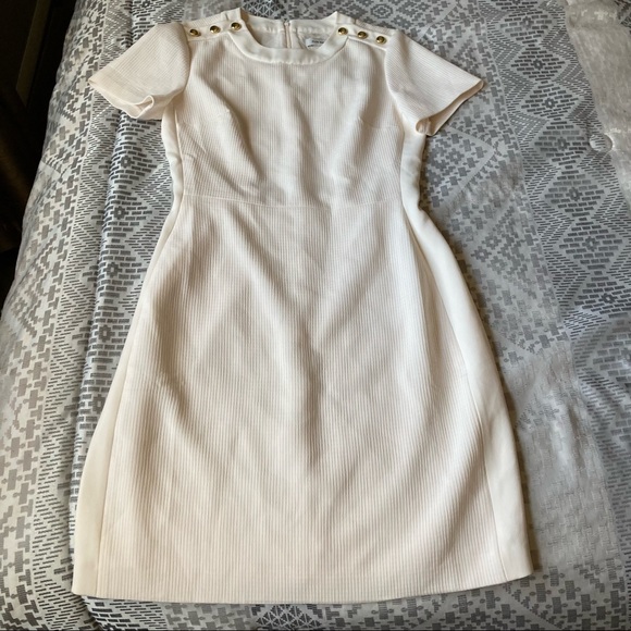Club Monaco Cream Sheath Dress size 6 - Picture 3 of 11